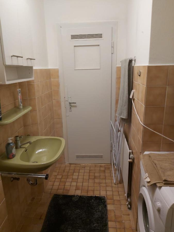 1 Zimmerwohnung Mit Kueche, Balkon Und Badezimmer In Duesseldorf Apartmen Exterior photo